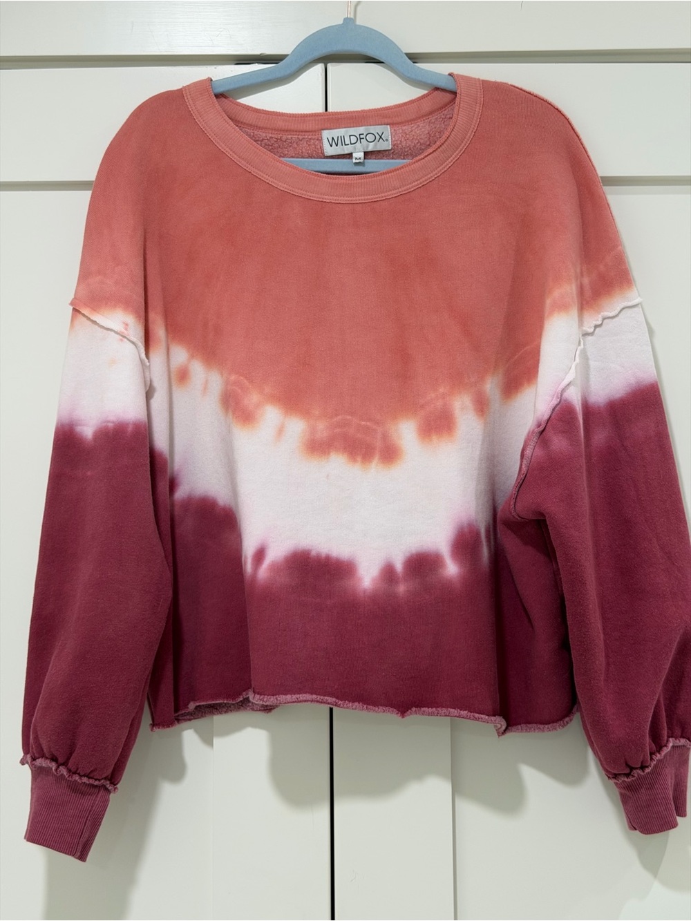 Wildfox Coral, White & Berry Tie-Dye Crew Cropped Sweatshirt Medium